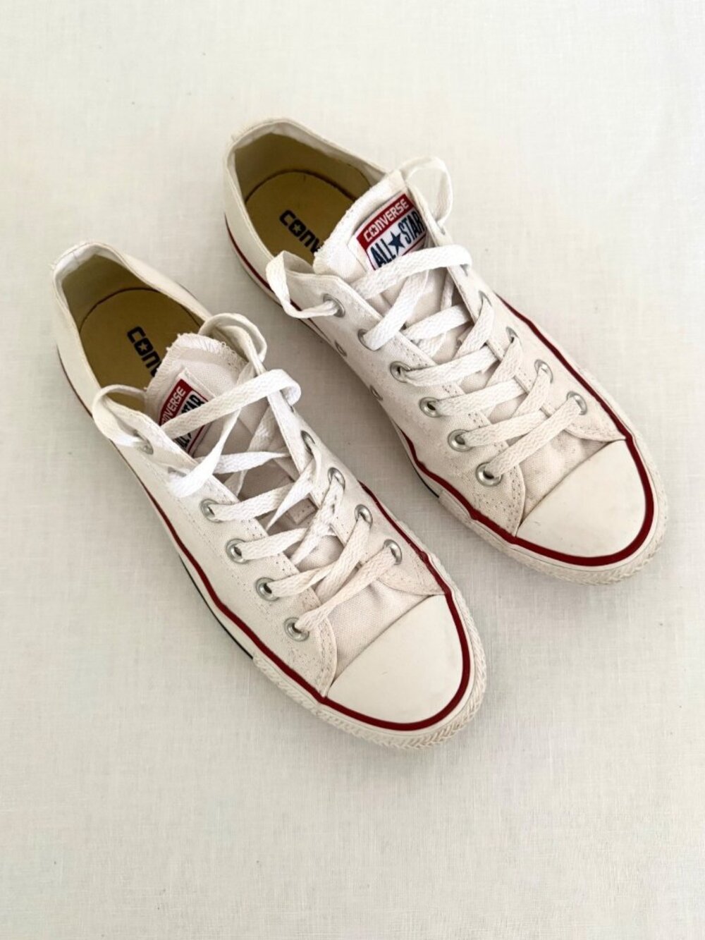 Converse Chuck Taylor Sneakers Womens 9 Mens 7 White All Star Low Top Box